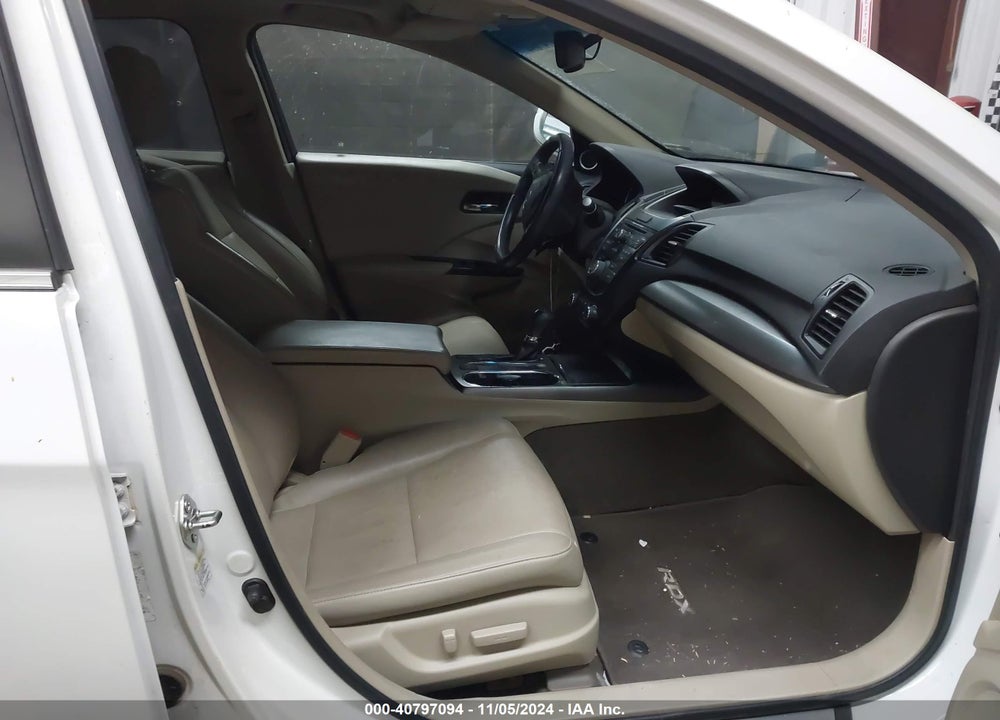 2014 ACURA RDX VIN: 5J8TB3H33EL014876
