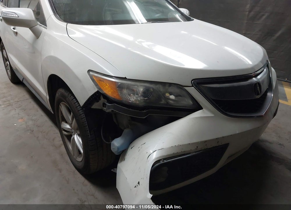 2014 ACURA RDX VIN: 5J8TB3H33EL014876