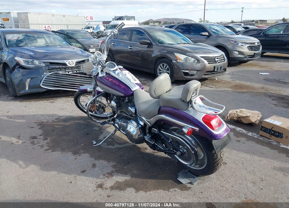2001 HARLEY-DAVIDSON FXSTD VIN: 1HD1BSY331Y017479
