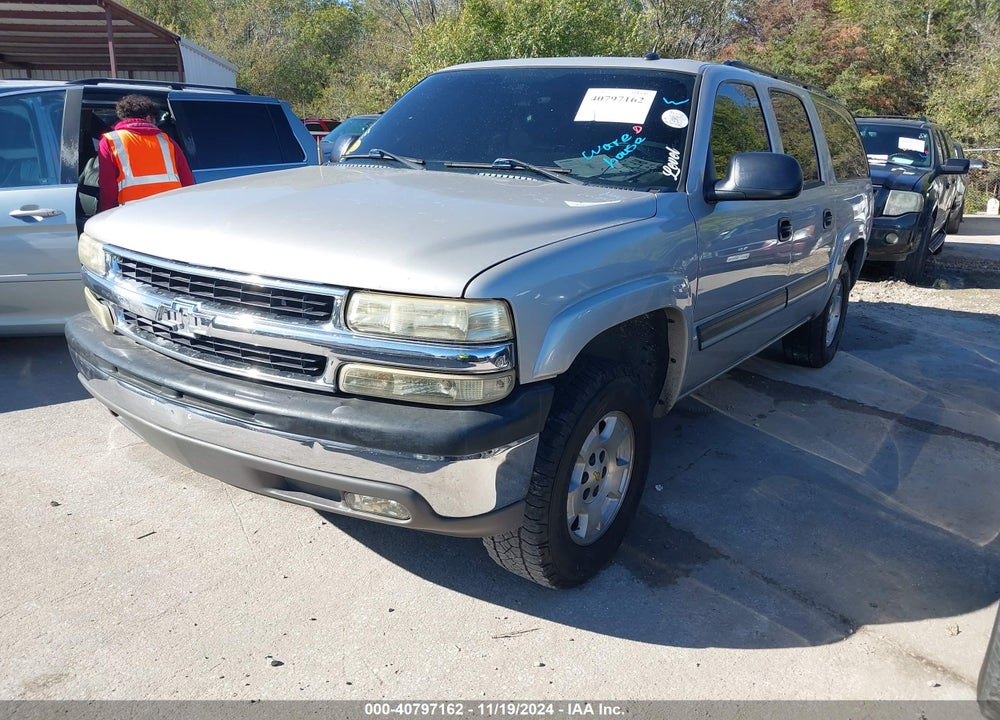 2005 CHEVROLET SUBURBAN 1500 LS VIN: 3GNEC16Z75G252394