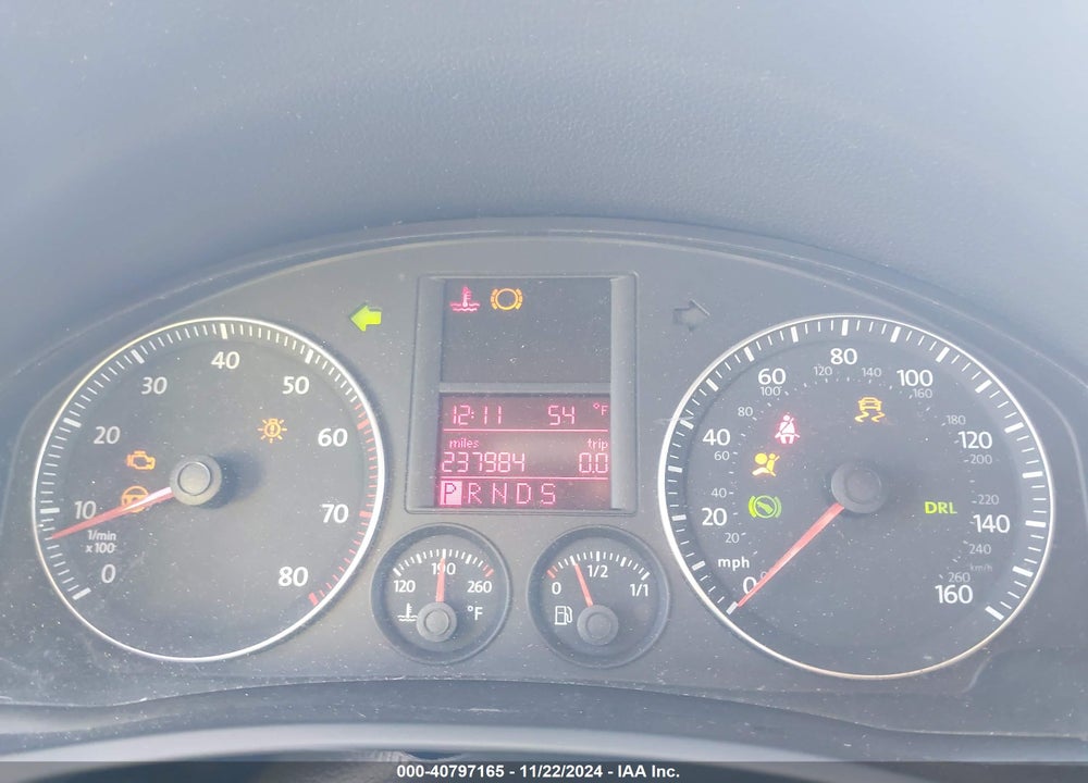 2006 VOLKSWAGEN JETTA 2.5 VIN: 3VWRG71K36M842071