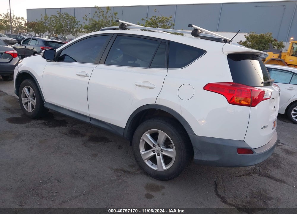 2014 TOYOTA RAV4 XLE VIN: 2T3WFREV4EW107198
