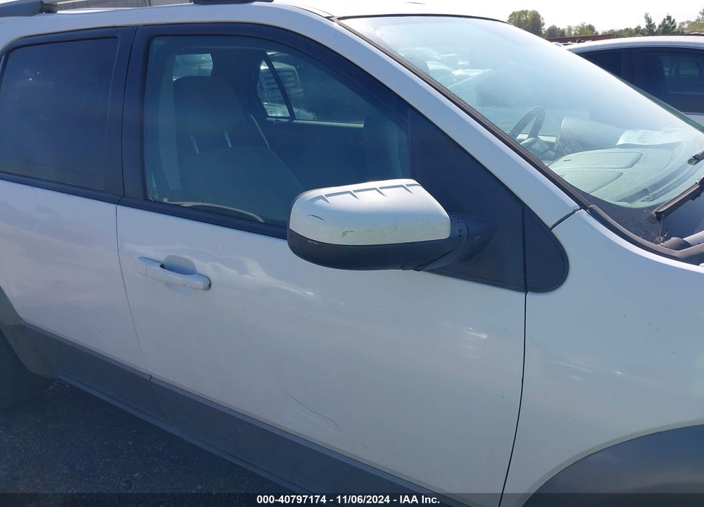 2008 FORD TAURUS X SEL VIN: 1FMDK05W88GA33075