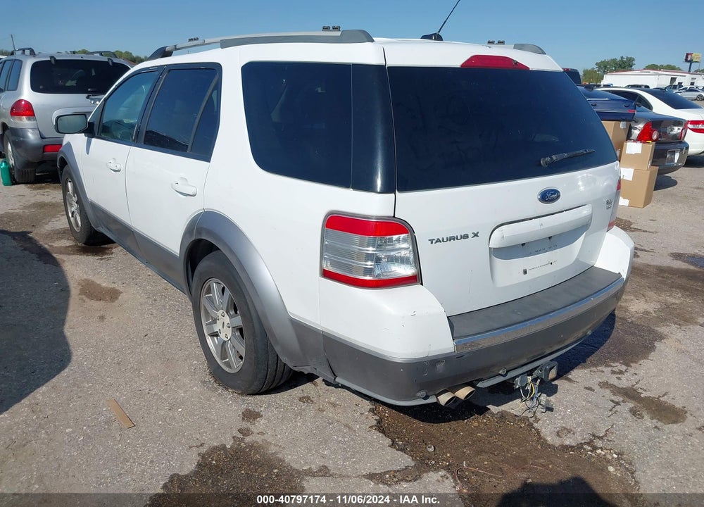 2008 FORD TAURUS X SEL VIN: 1FMDK05W88GA33075