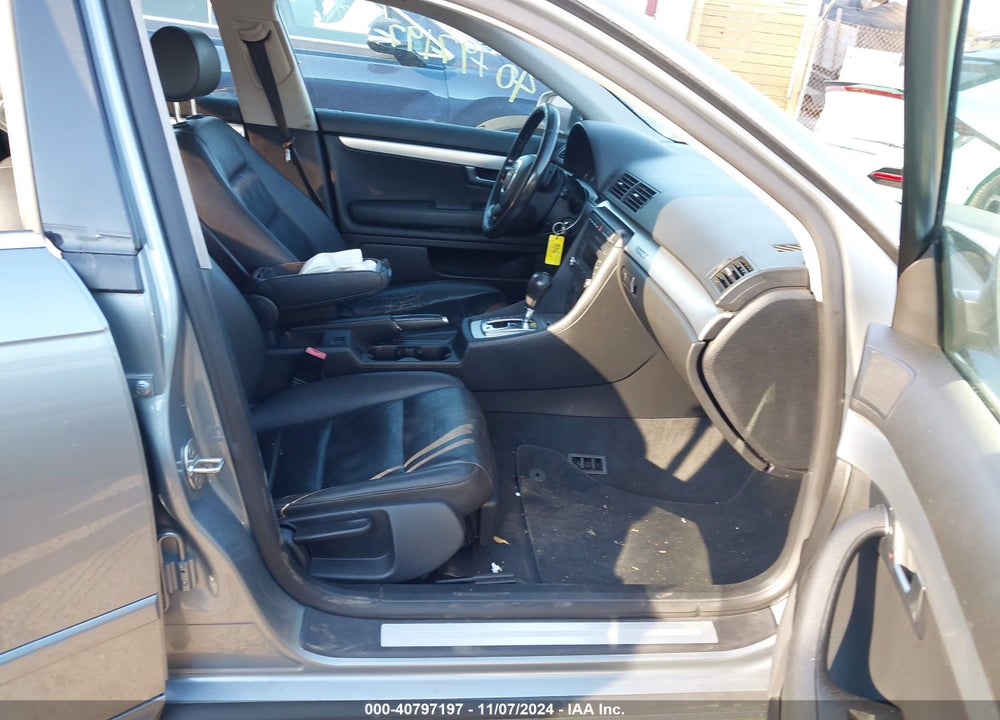 2008 AUDI A4 2.0T VIN: WAUDF78E88A034523