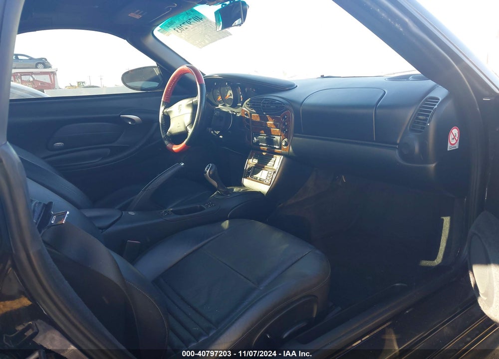 2000 PORSCHE BOXSTER VIN: WP0CA2985YU626789