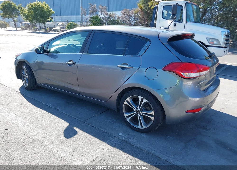 2016 KIA FORTE EX VIN: KNAFX5A88G5605286