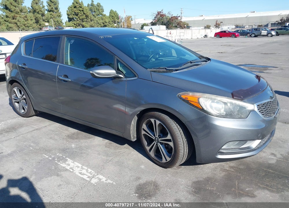 2016 KIA FORTE EX VIN: KNAFX5A88G5605286