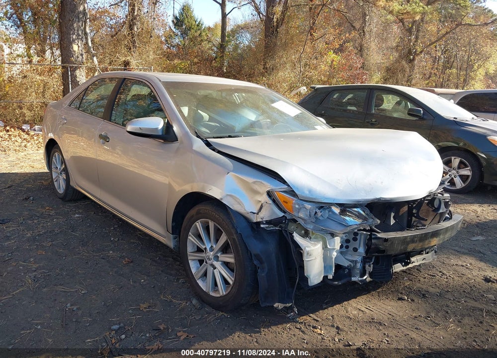 2012 TOYOTA CAMRY XLE VIN: 4T4BF1FK2CR220132