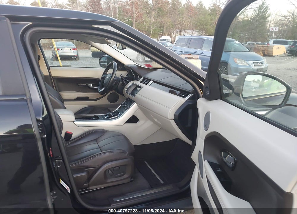 2015 LAND ROVER RANGE ROVER EVOQUE PRESTIGE VIN: SALVV2BG9FH017279