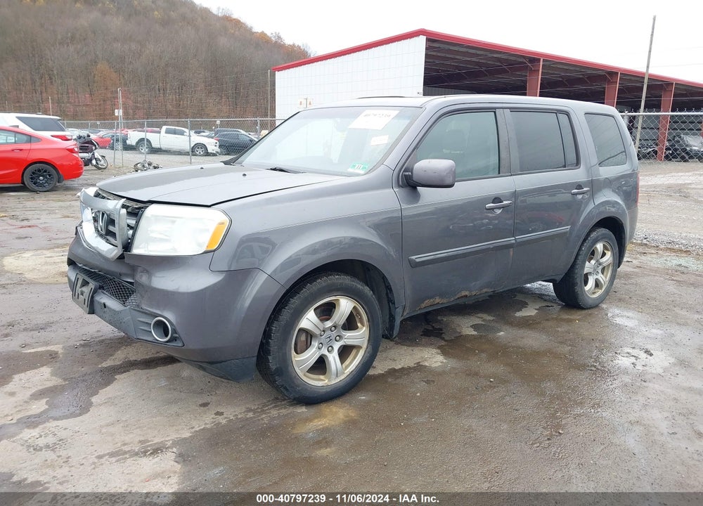 2015 HONDA PILOT EX-L VIN: 5FNYF4H55FB035085