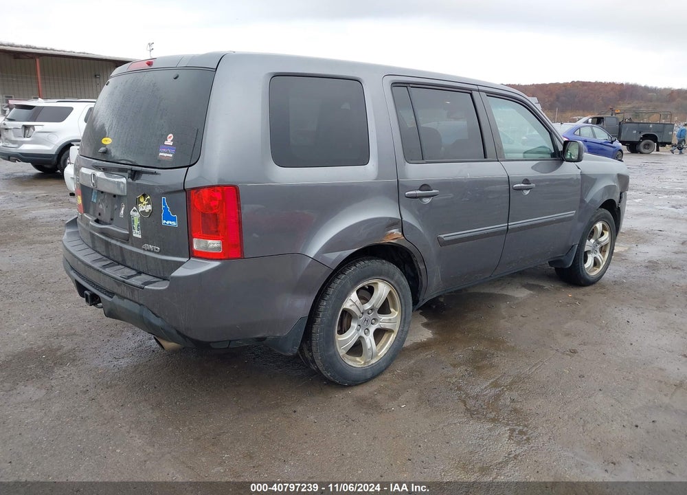 2015 HONDA PILOT EX-L VIN: 5FNYF4H55FB035085