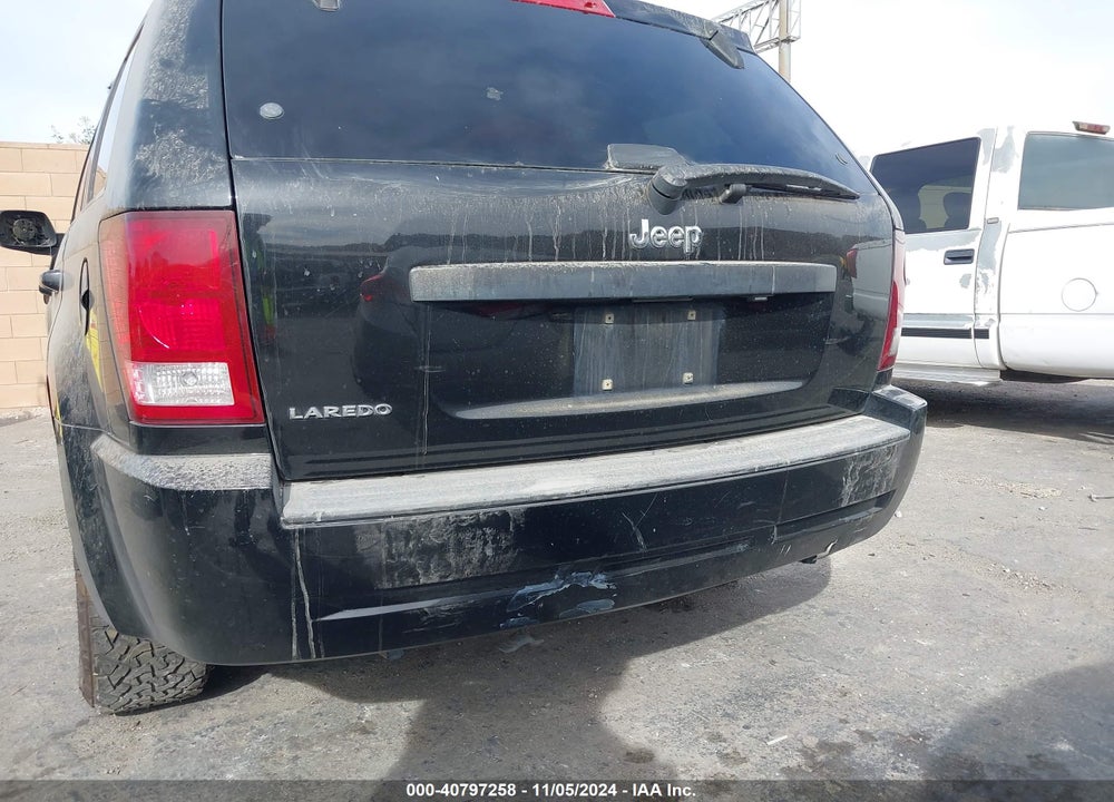 2008 JEEP GRAND CHEROKEE LAREDO VIN: 1J8GS48K28C121704