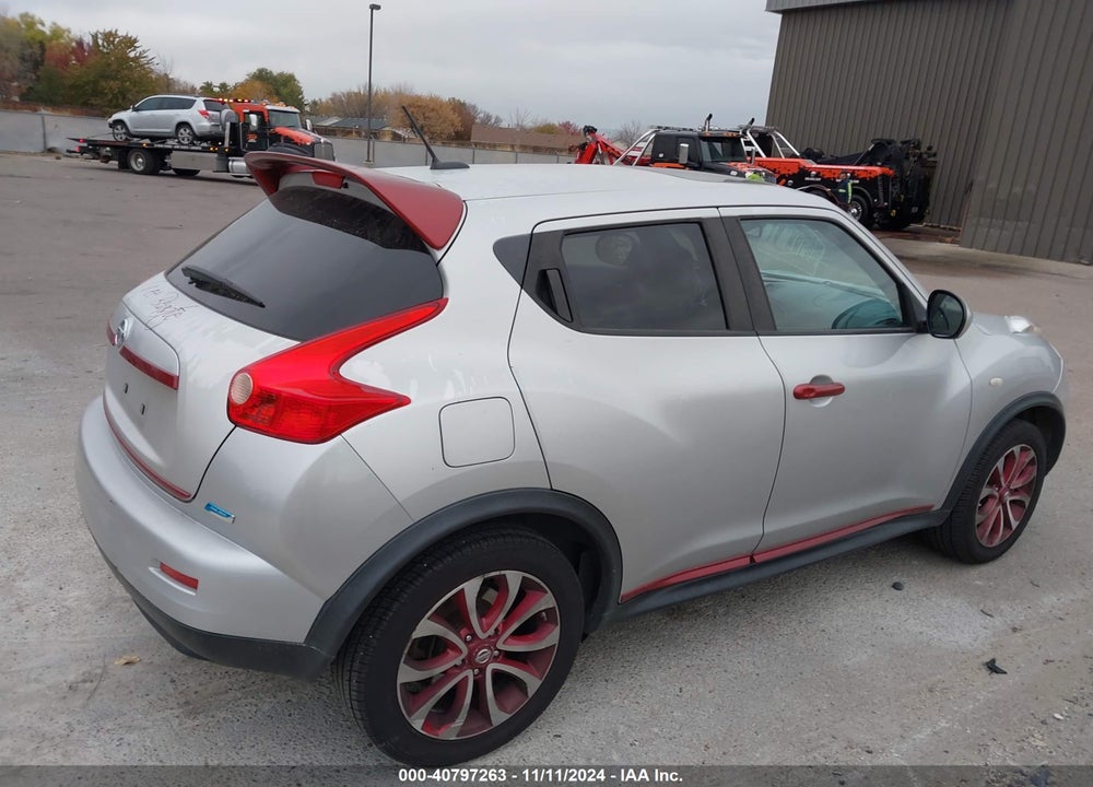2013 NISSAN JUKE SV VIN: JN8AF5MV9DT210966