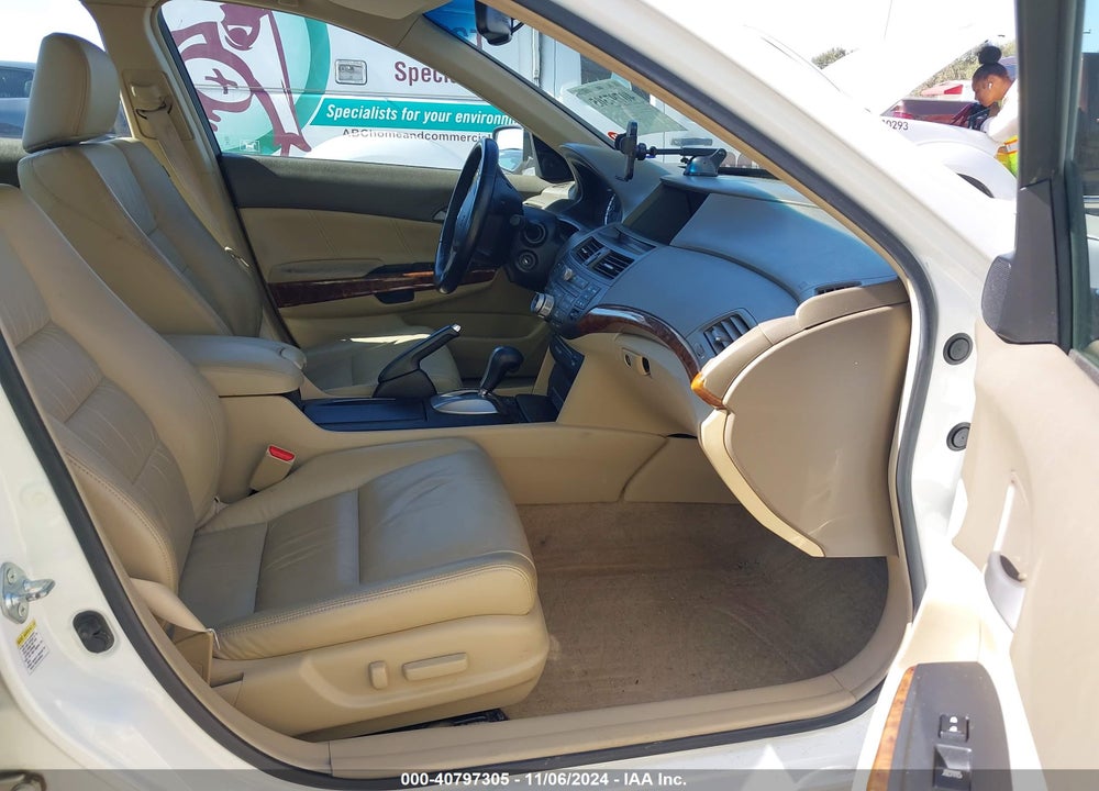 2009 HONDA ACCORD 3.5 EX-L VIN: 1HGCP36899A038746