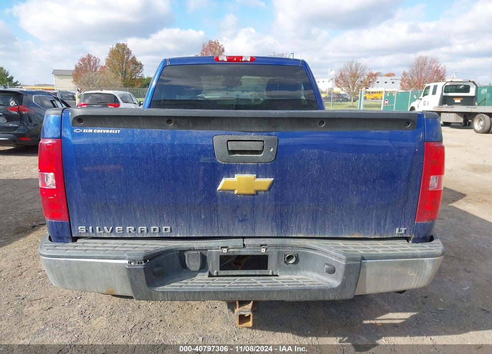 2013 CHEVROLET SILVERADO 1500 LT VIN: 1GCNKSE09DZ221019
