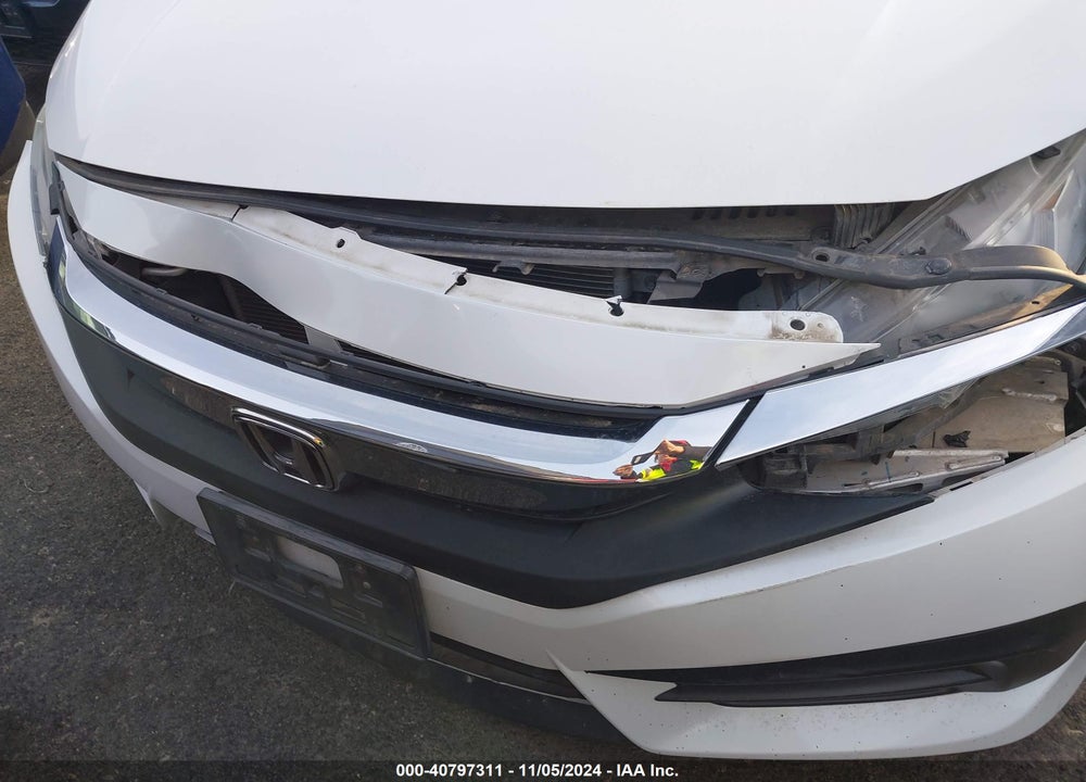 2018 HONDA CIVIC EX VIN: 2HGFC2F71JH532146
