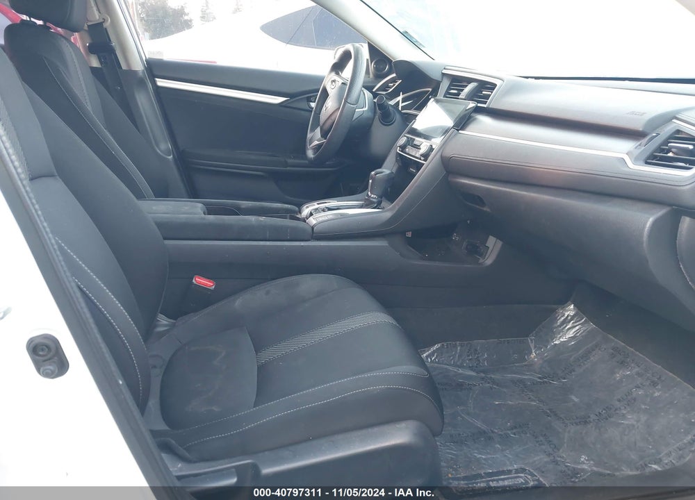 2018 HONDA CIVIC EX VIN: 2HGFC2F71JH532146
