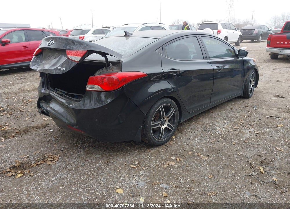 2013 HYUNDAI ELANTRA LIMITED VIN: KMHDH4AE2DU780895