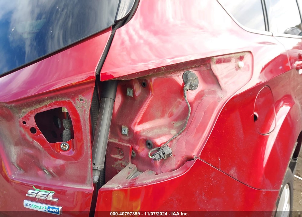 2019 FORD ESCAPE VIN: 1FMCU9HD5KUA04470