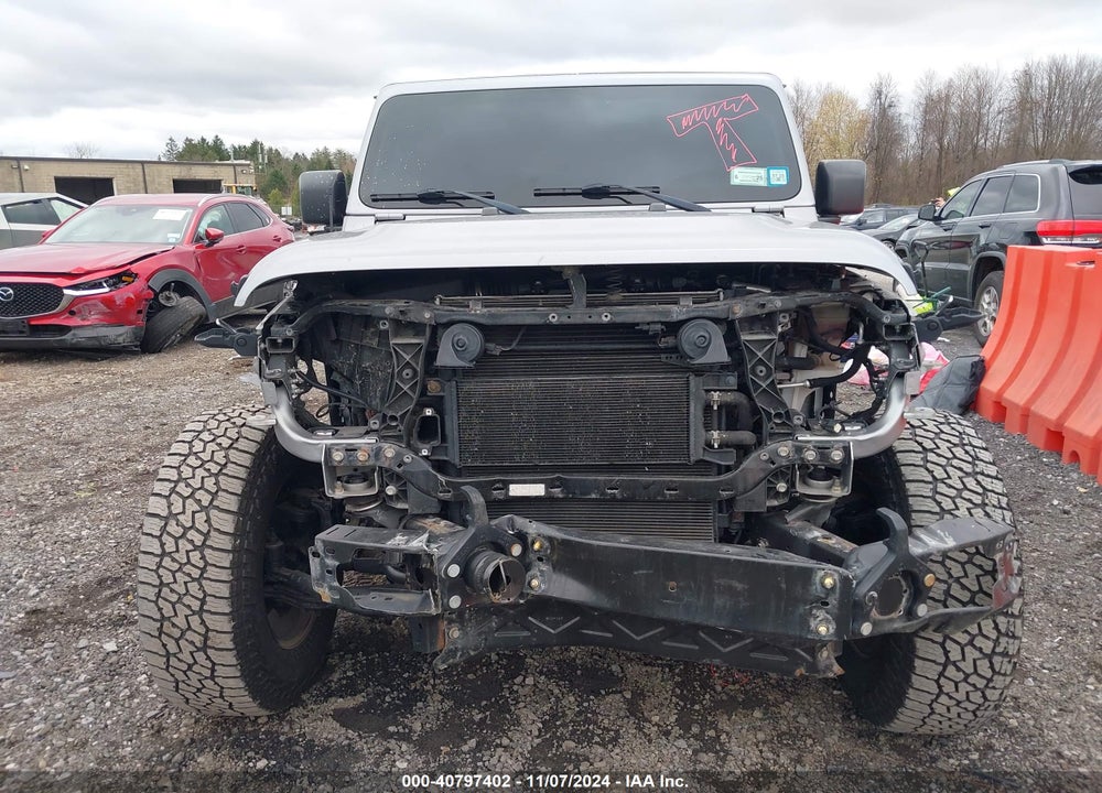 2019 JEEP WRANGLER UNLIMITED SPORT S 4X4 VIN: 1C4HJXDN6KW624304
