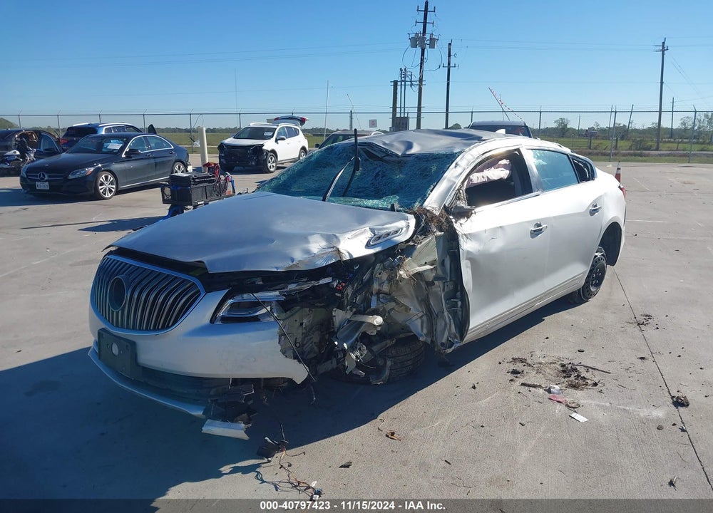 2016 BUICK LACROSSE VIN: 1G4GA5G33GF192610