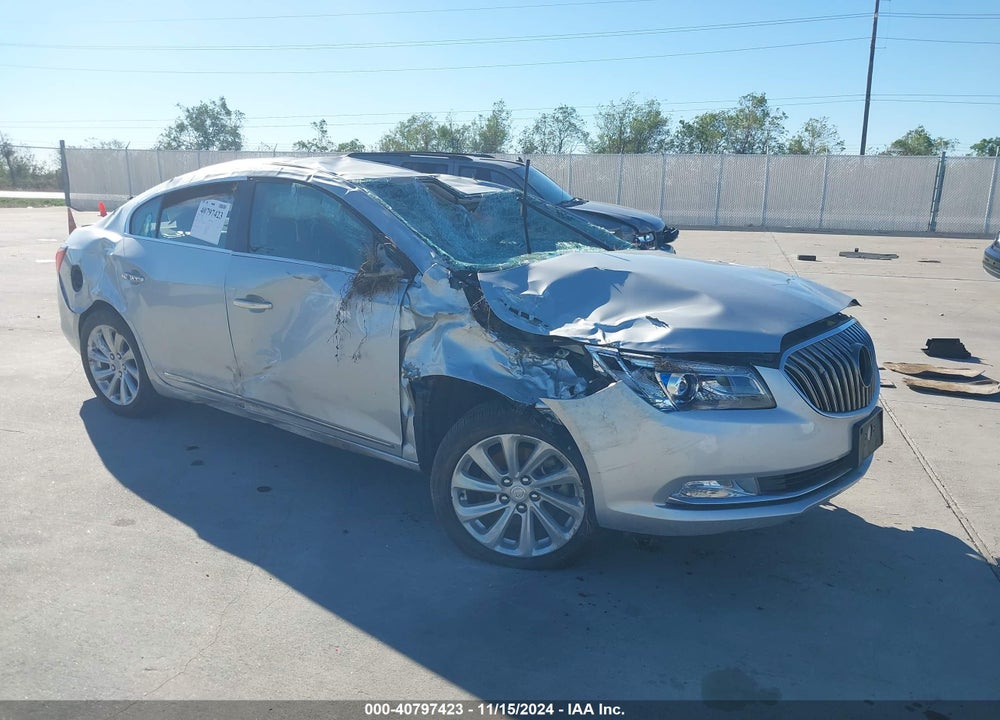 2016 BUICK LACROSSE VIN: 1G4GA5G33GF192610
