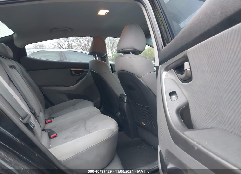 2011 HYUNDAI ELANTRA GLS (ULSAN PLANT) VIN: KMHDH4AE8BU086712