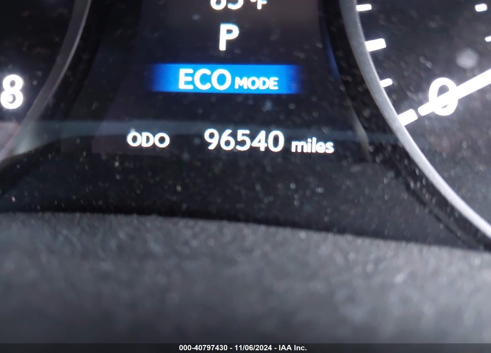 2013 LEXUS ES 350 VIN: JTHBK1GG8D2067272