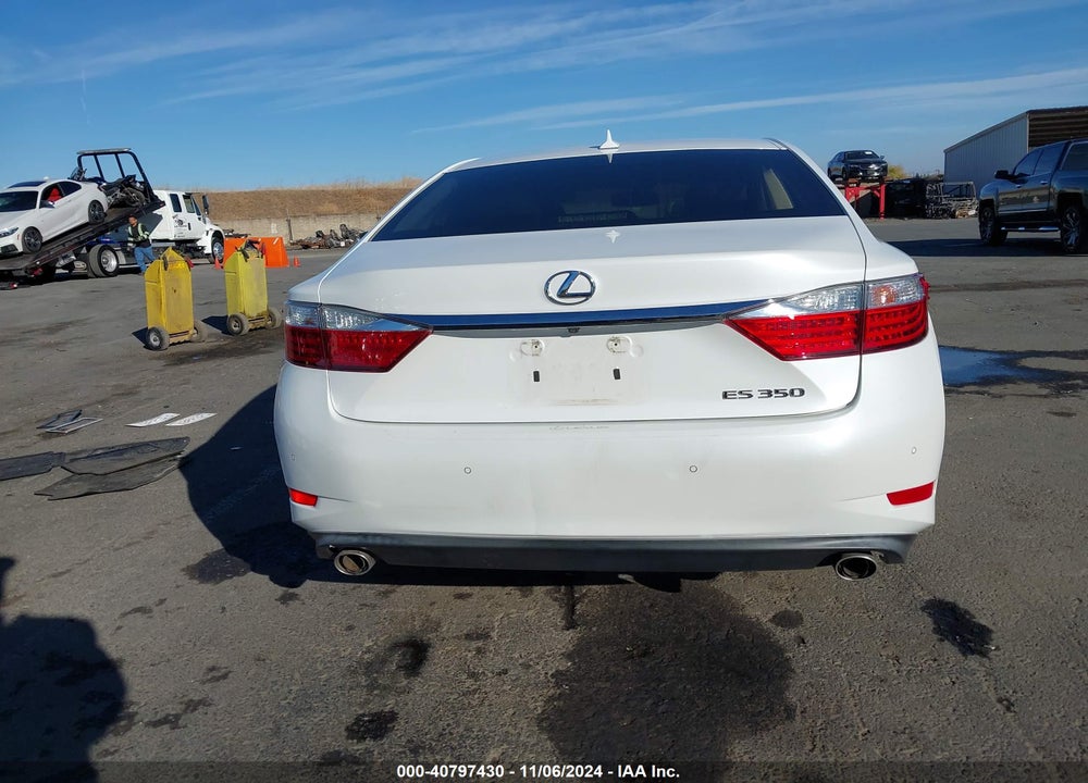 2013 LEXUS ES 350 VIN: JTHBK1GG8D2067272