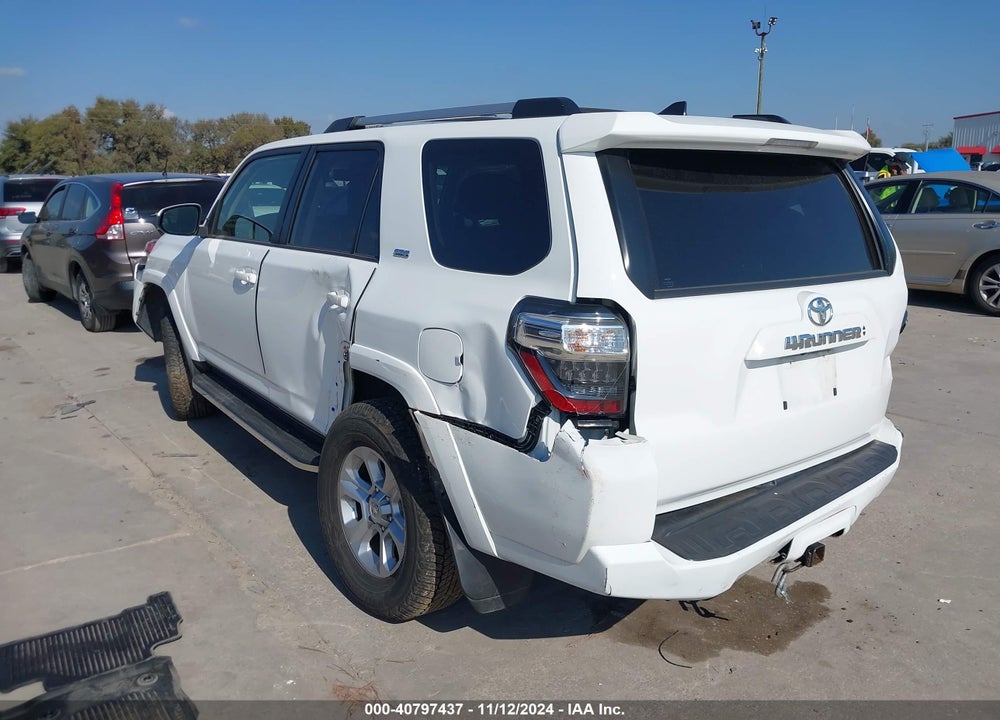 2023 TOYOTA 4RUNNER SR5 VIN: JTEMU5JR8P6090226