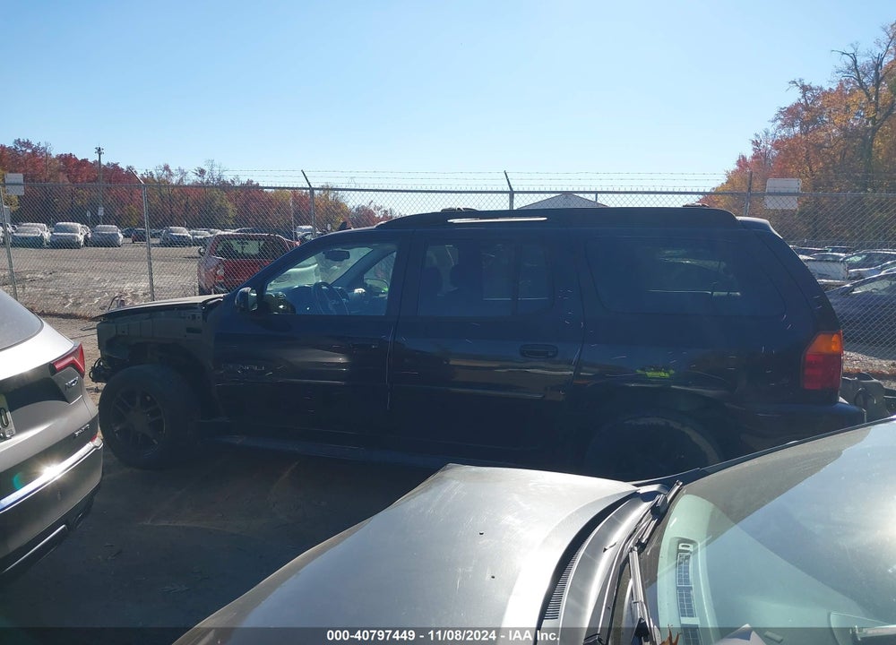 2006 GMC ENVOY XL DENALI VIN: 1GKET66M466142663