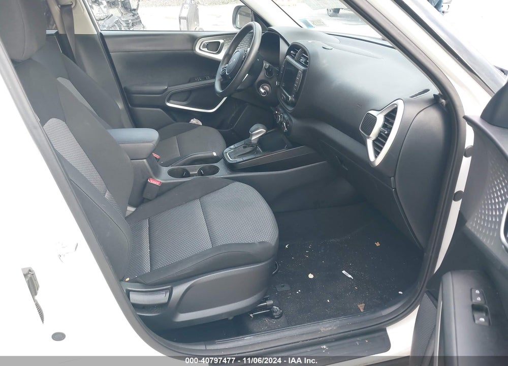 2023 KIA SOUL LX VIN: KNDJ23AU3P7201071