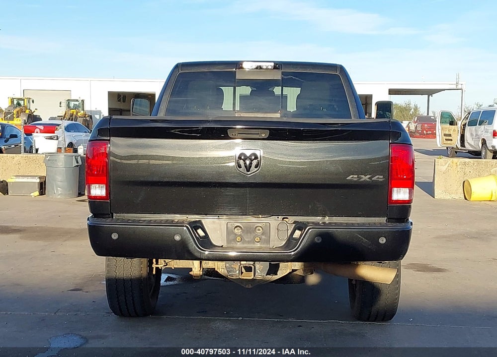 2016 RAM 3500 BIG HORN VIN: 3C63R3DL9GG339605