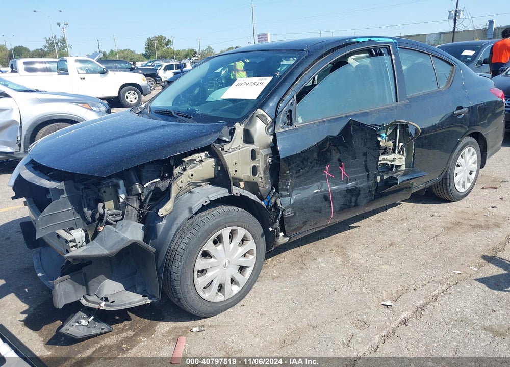 2017 NISSAN VERSA 1.6 S+ VIN: 3N1CN7AP5HL822927