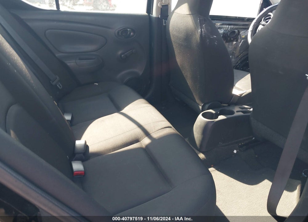 2017 NISSAN VERSA 1.6 S+ VIN: 3N1CN7AP5HL822927