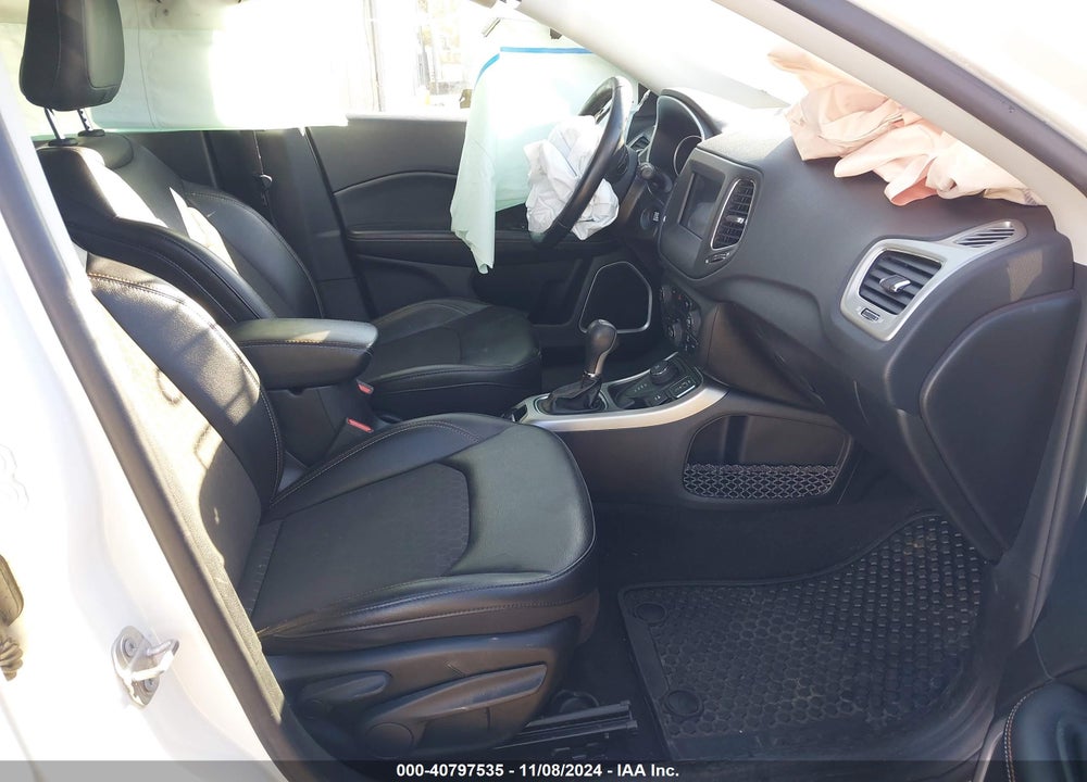 2020 JEEP COMPASS VIN: 3C4NJDBB0LT156197