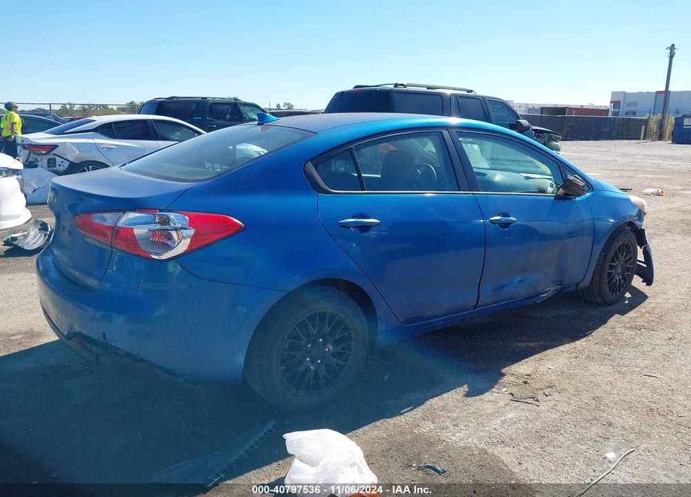 2014 KIA FORTE LX VIN: KNAFX4A64E5233693