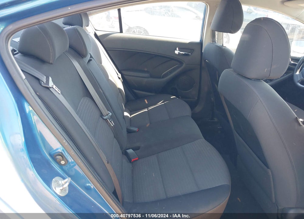 2014 KIA FORTE LX VIN: KNAFX4A64E5233693