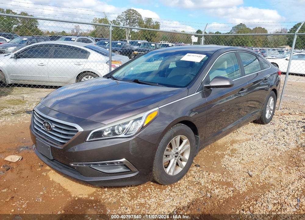 2015 HYUNDAI SONATA SE VIN: 5NPE24AF3FH216026