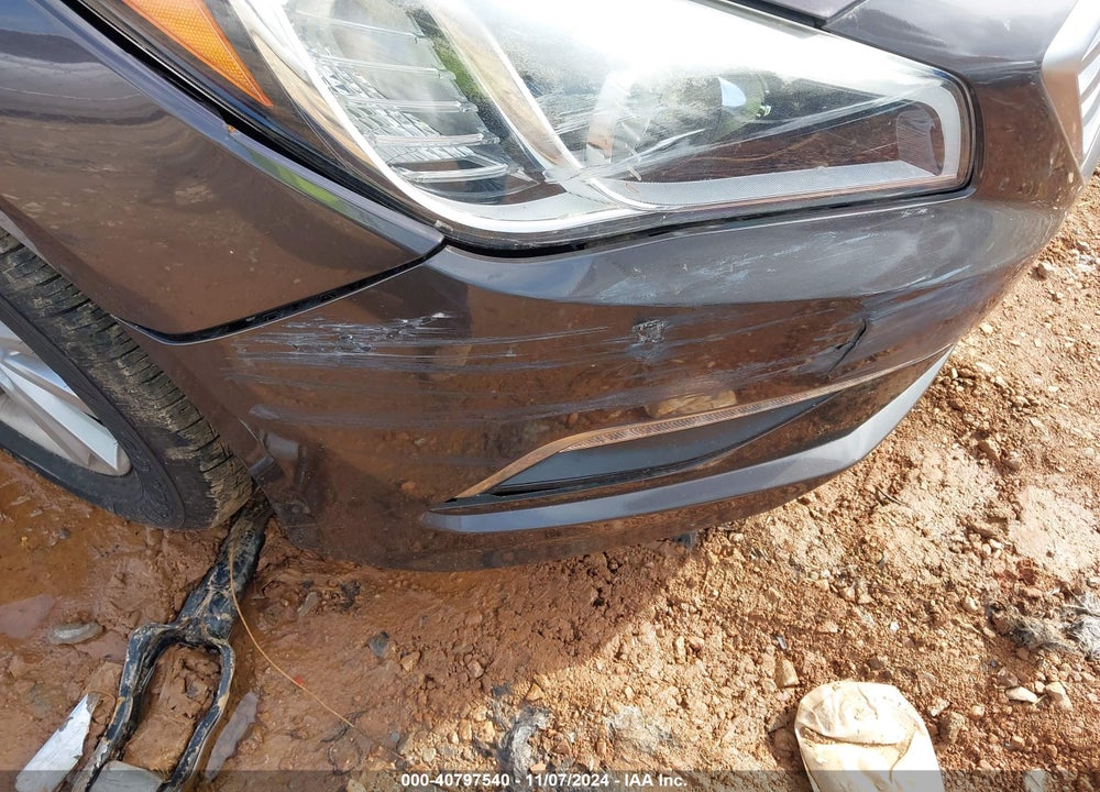 2015 HYUNDAI SONATA SE VIN: 5NPE24AF3FH216026