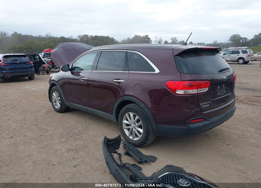 2017 KIA SORENTO 2.4L LX VIN: 5XYPG4A34HG256917