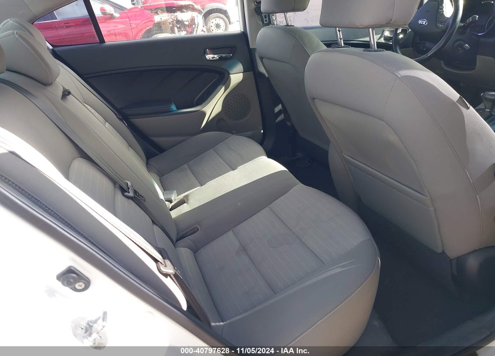 2016 KIA FORTE EX VIN: KNAFX4A84G5505339