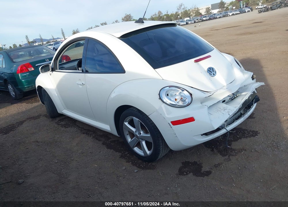 2008 VOLKSWAGEN NEW BEETLE VIN: 3VWFG31C38M520117