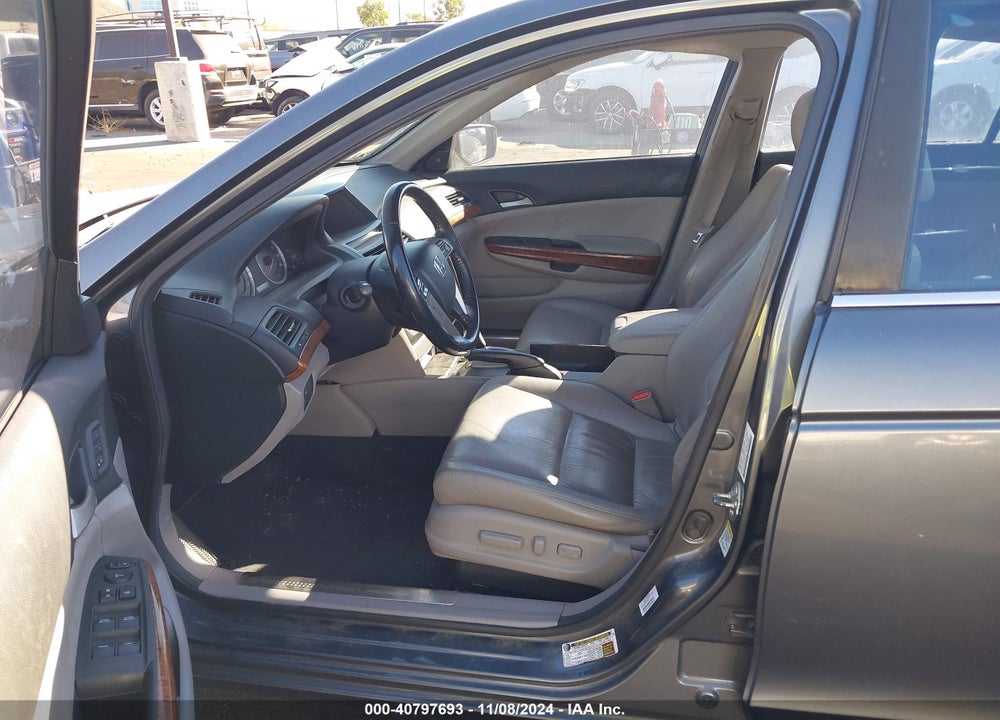 2011 HONDA ACCORD 3.5 EX-L VIN: 1HGCP3F85BA009069