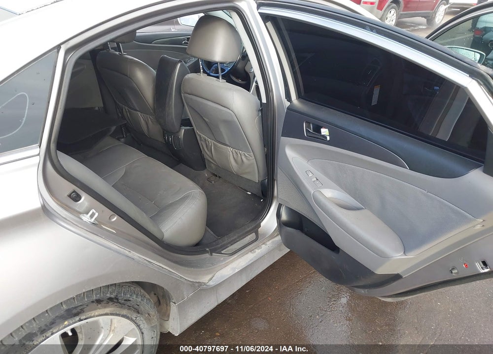 2013 HYUNDAI SONATA HYBRID LIMITED VIN: KMHEC4A4XDA098990