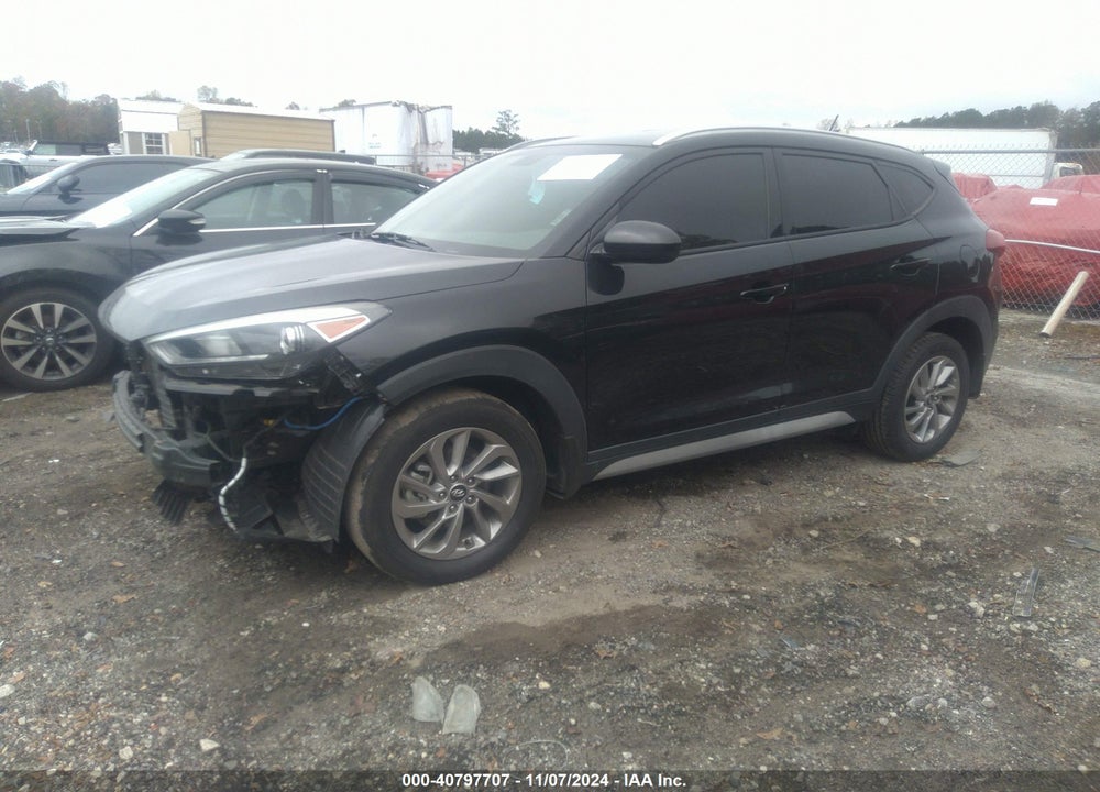 2017 HYUNDAI TUCSON SE VIN: KM8J33A49HU594067