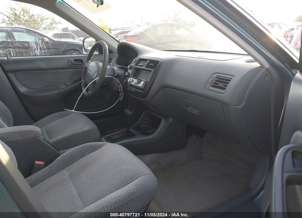 2000 HONDA CIVIC LX VIN: 2HGEJ667XYH530849