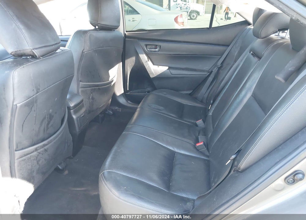 2017 TOYOTA COROLLA SE VIN: 5YFBURHE7HP640676