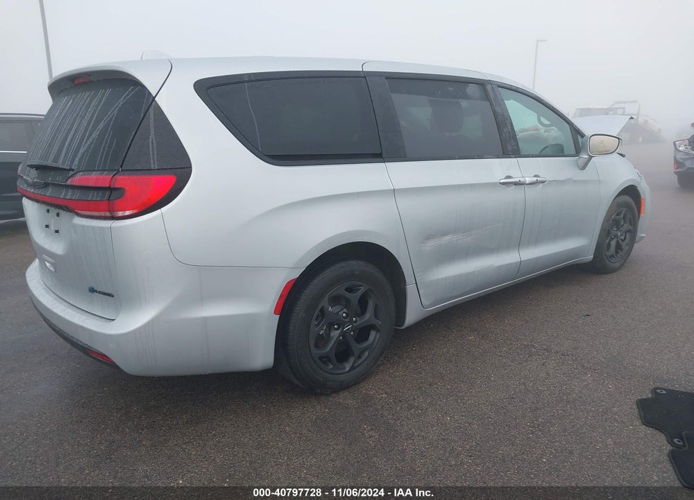 2022 CHRYSLER PACIFICA VIN: 2C4RC1L71NR209452